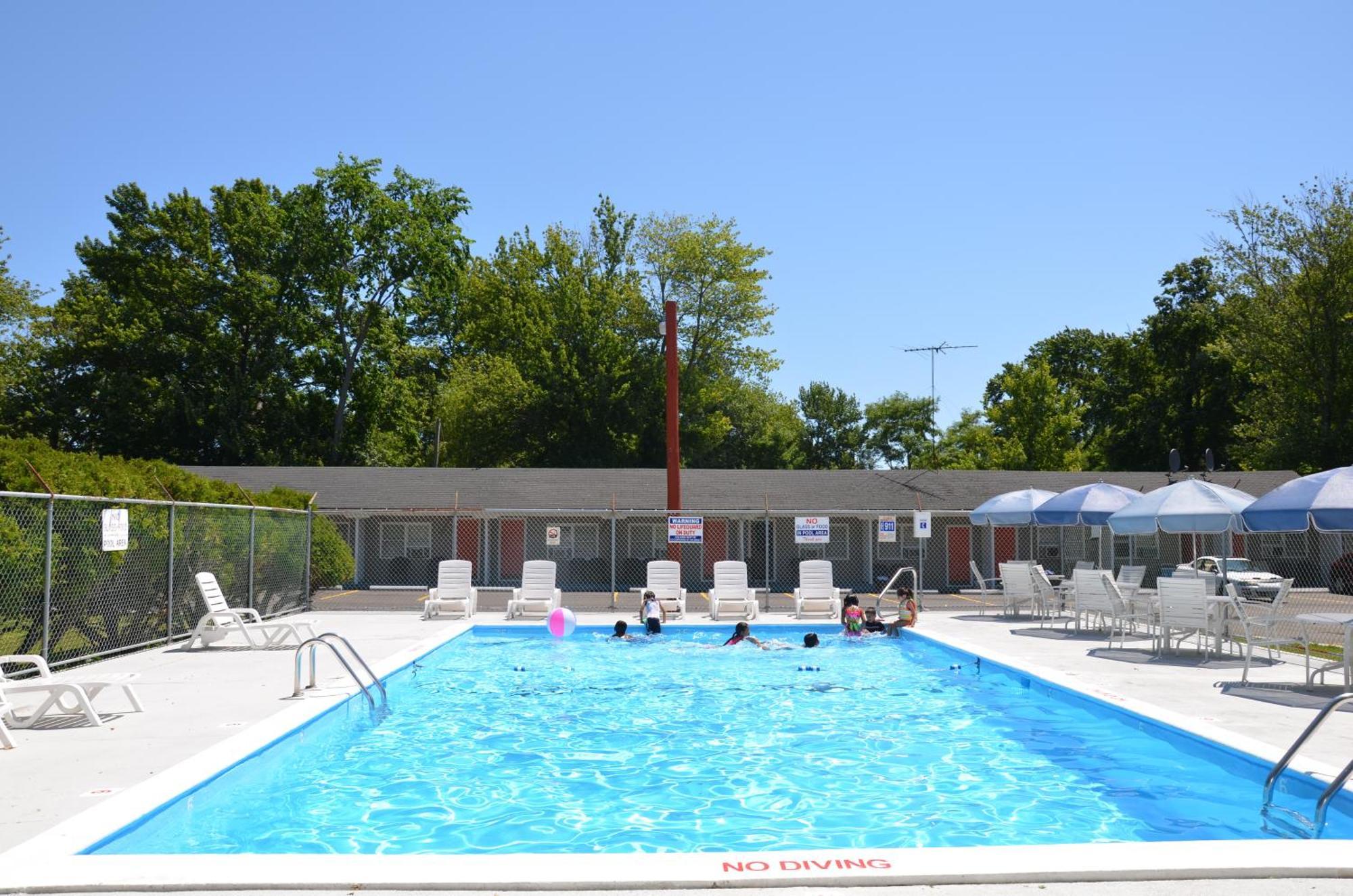 Beachway Motel Salisbury Exterior photo